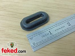Universal Rubber Grommet  - 35 x 18mm - Oval Hole
